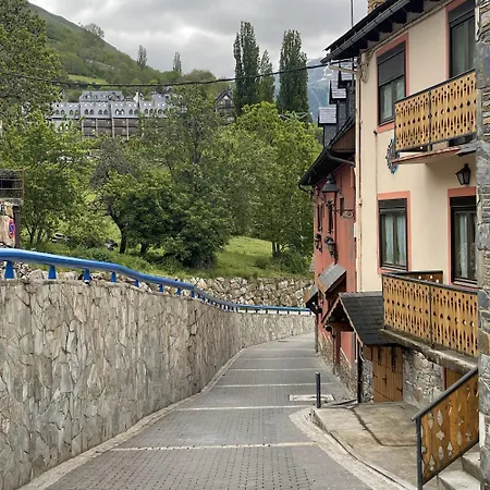 Colomers Hotel